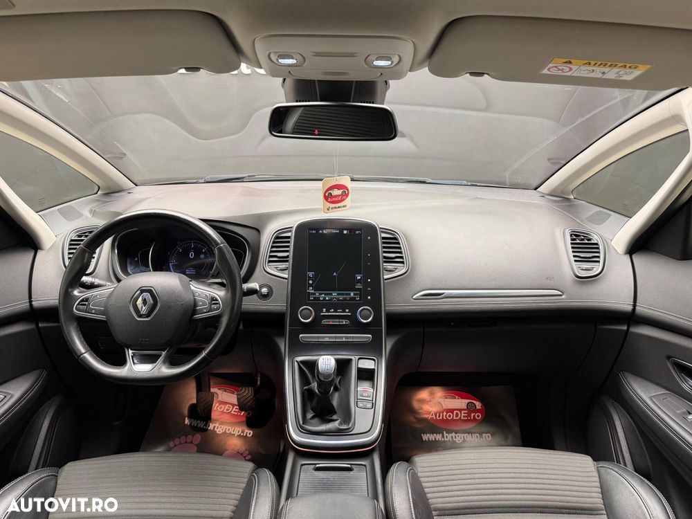 Renault Scenic - 7
