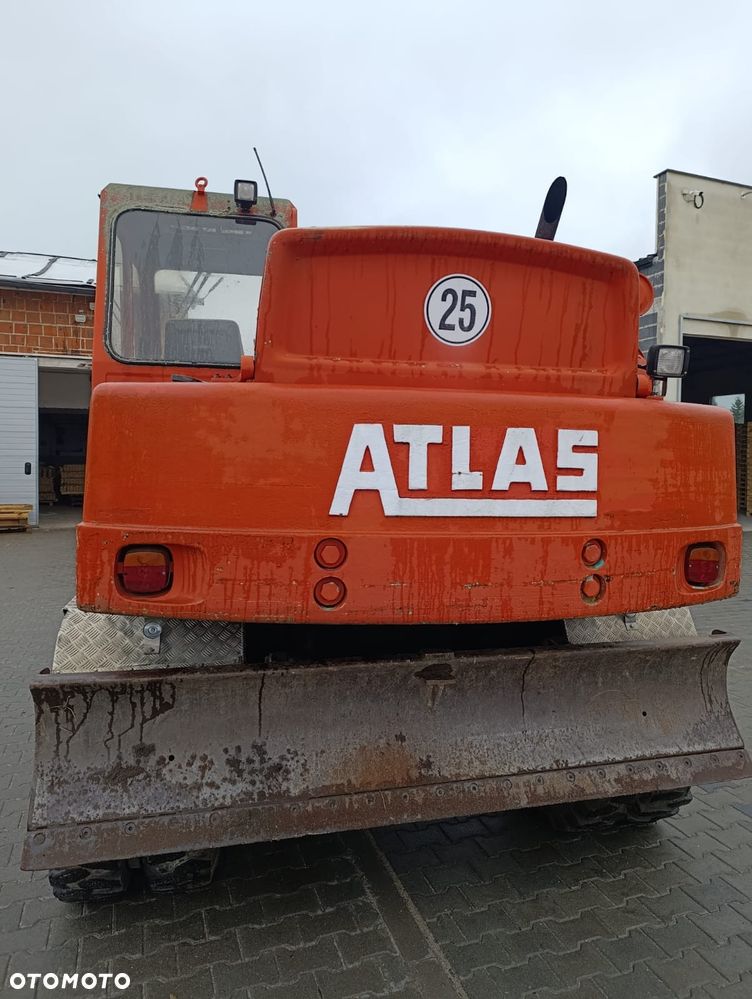 Atlas 1304 - 9
