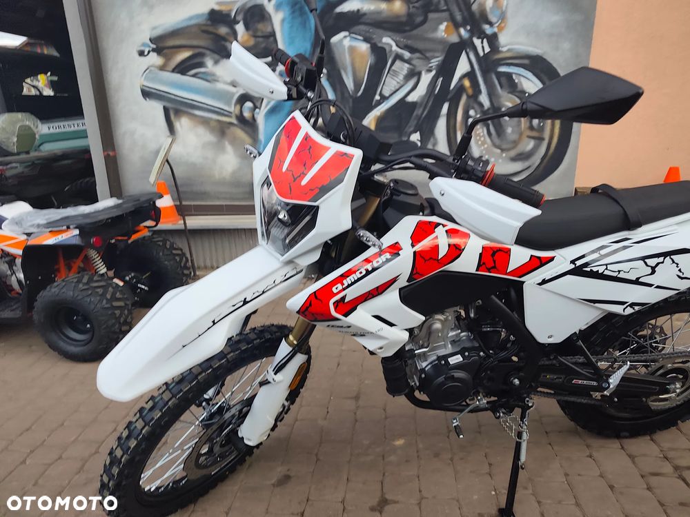 QJMOTOR COV 125X - 7