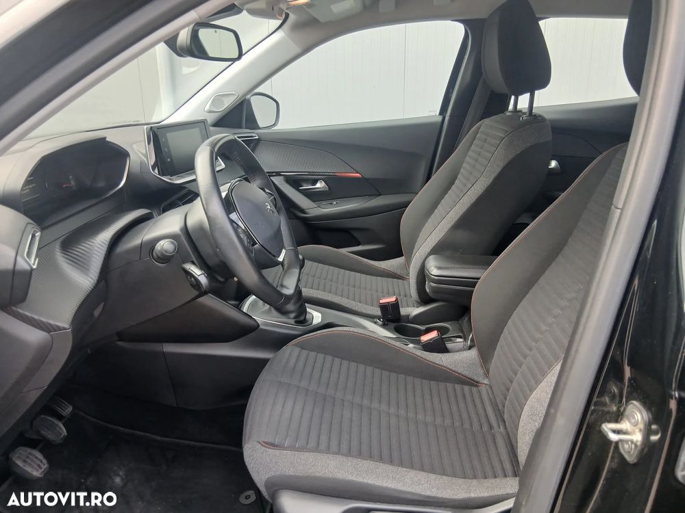 Peugeot 2008 PureTech 100 Active - 9