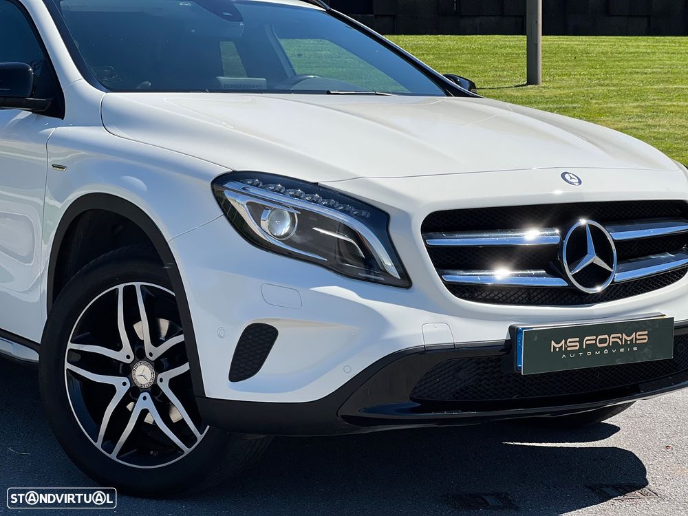 Mercedes-Benz GLA 180 CDI Urban - 4
