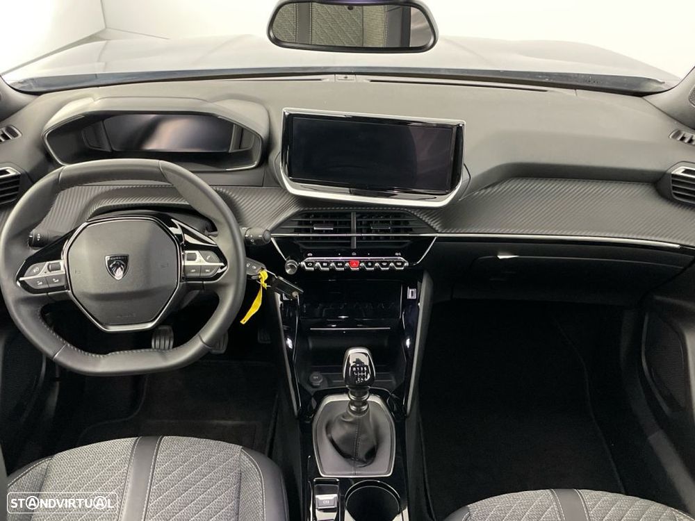Peugeot 2008 1.2 PureTech Allure — fotografia 10
