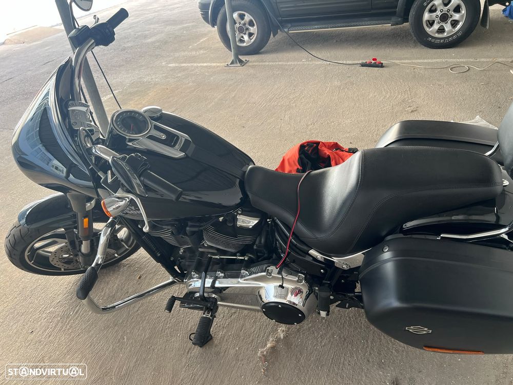 Harley-Davidson Softail Sport Glide FLSB — Softail - 1