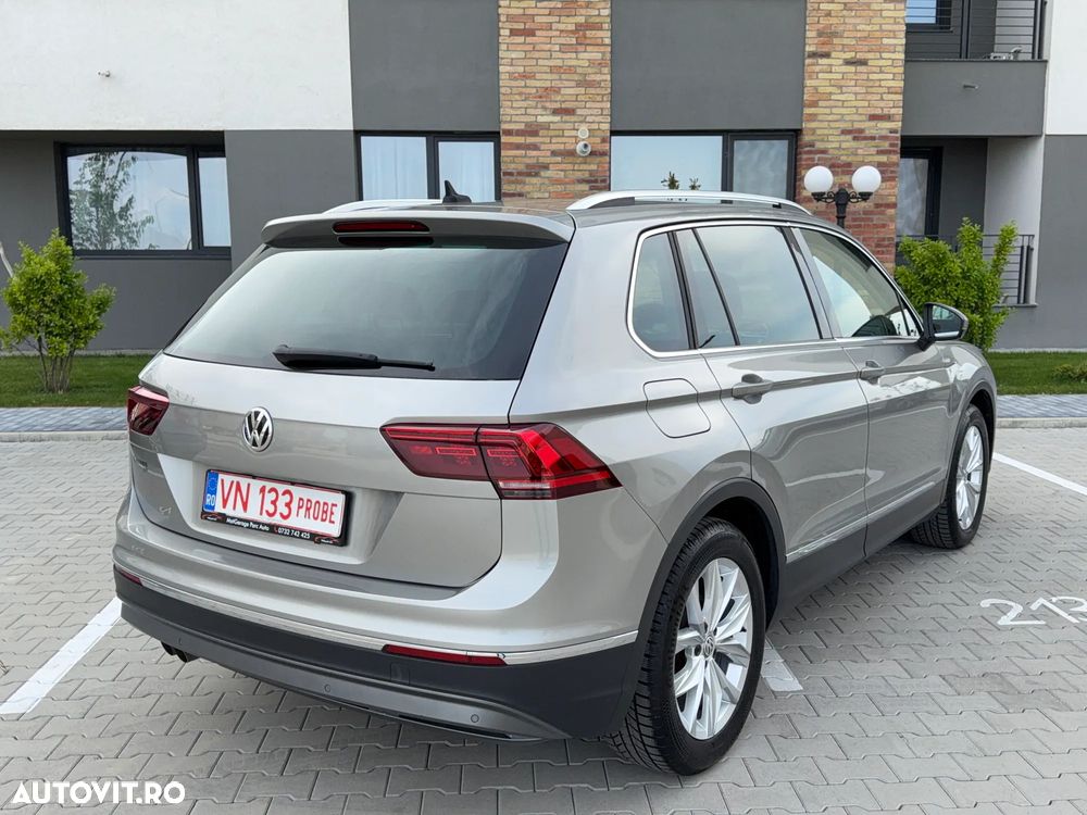 Volkswagen Tiguan - 4