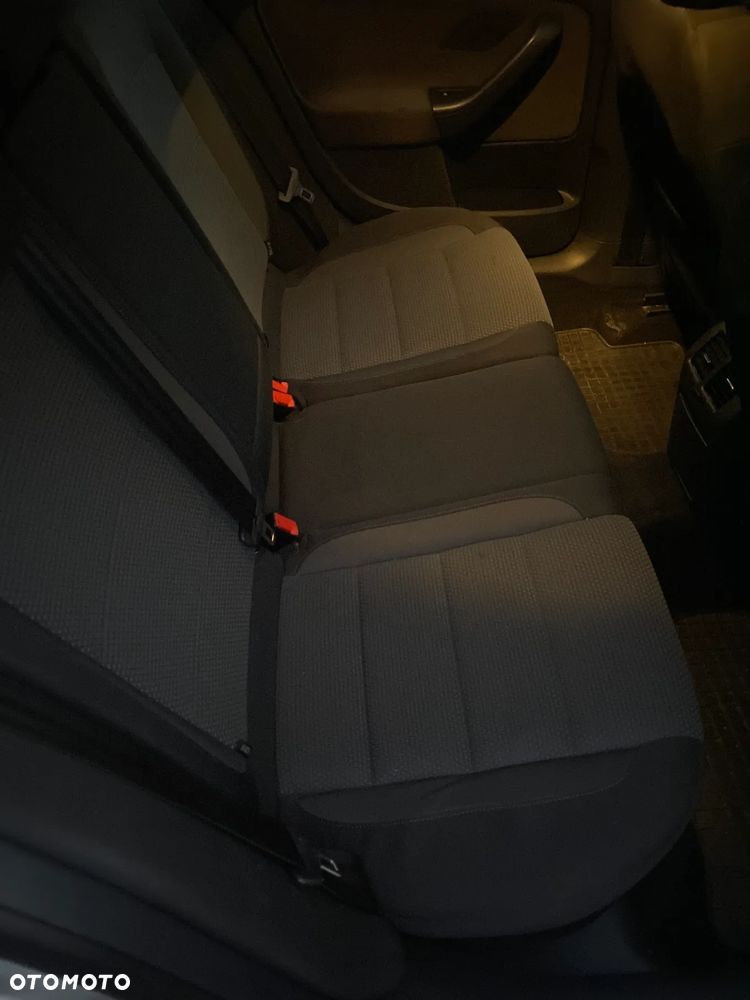 Volkswagen Golf 1.6 TDI BlueMot Trendline - 17