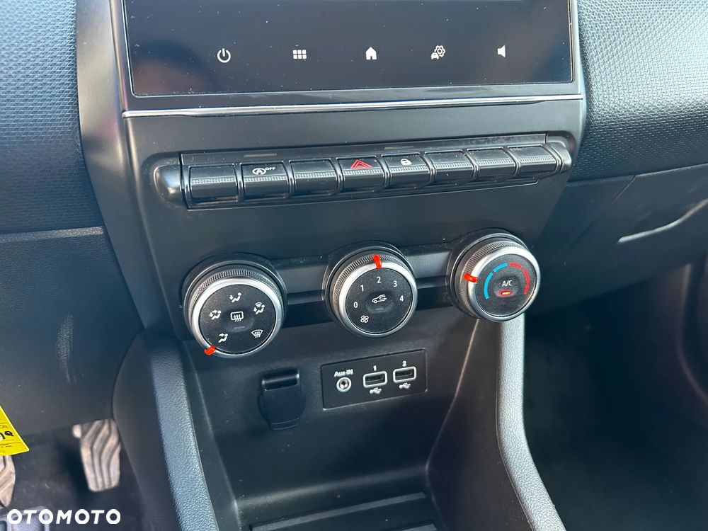 Renault Clio - 21