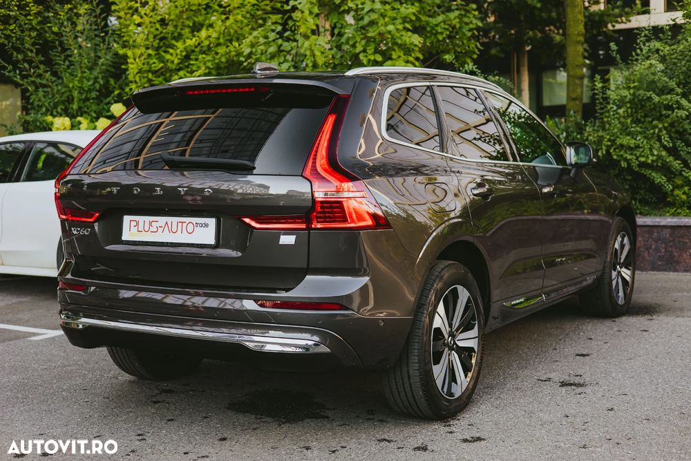 Volvo XC 60 Recharge T8 AWD AT Ultimate Bright - 10