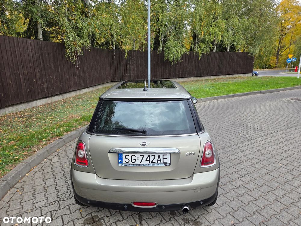 MINI ONE Standard - 6