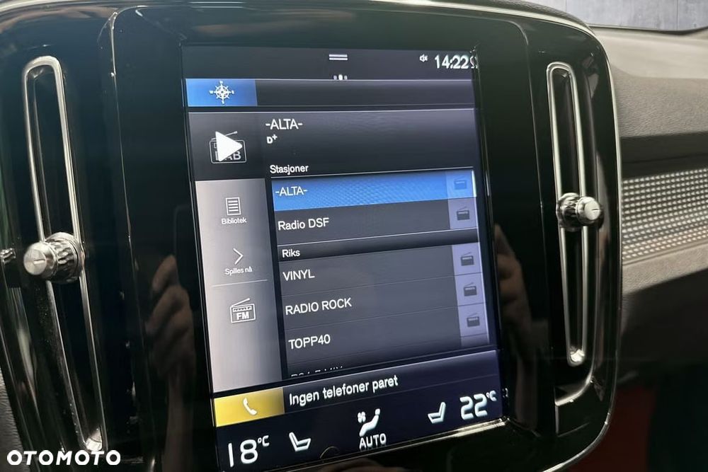 Volvo XC 40 D4 AWD R-Design - 11