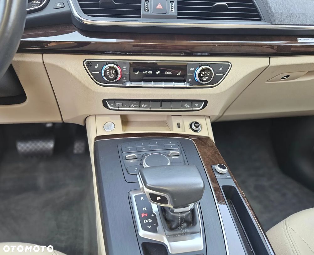 Audi Q5 2.0 TFSI Quattro S tronic design - 19