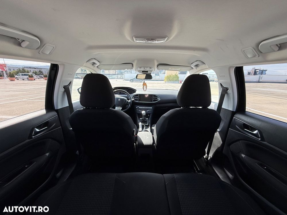 Peugeot 308 SW BlueHDi 100 Stop & Start Active - 11