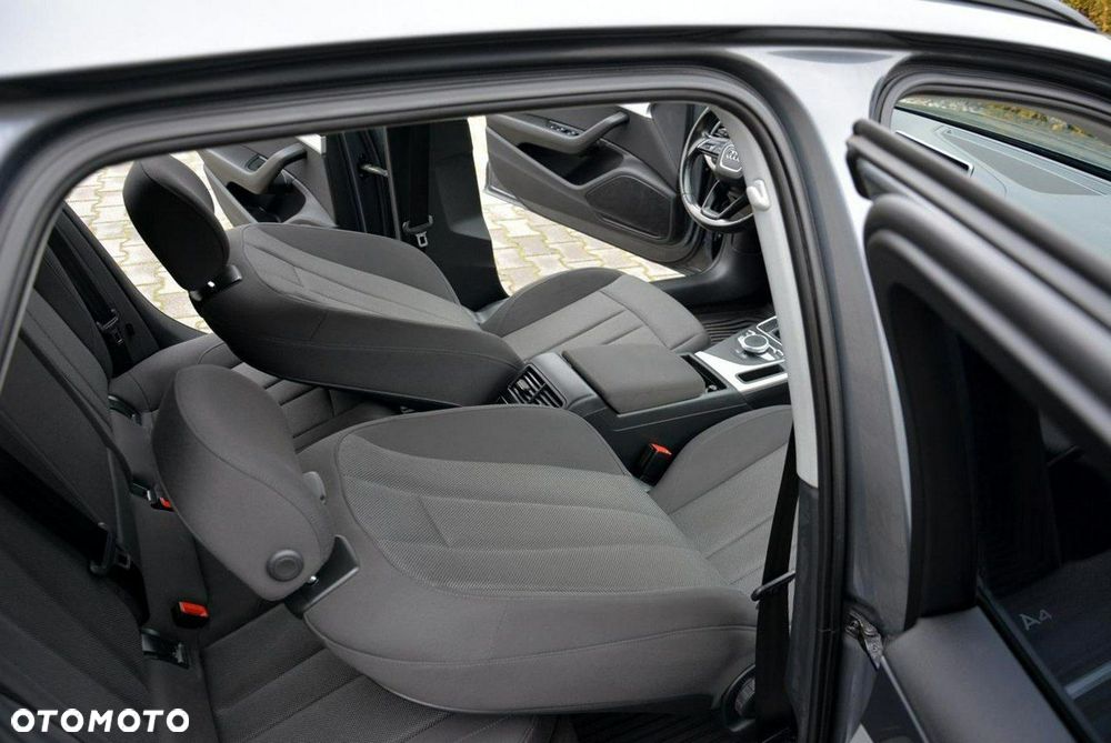 Audi A4 Avant 2.0 TDI DPF Ambiente - 17