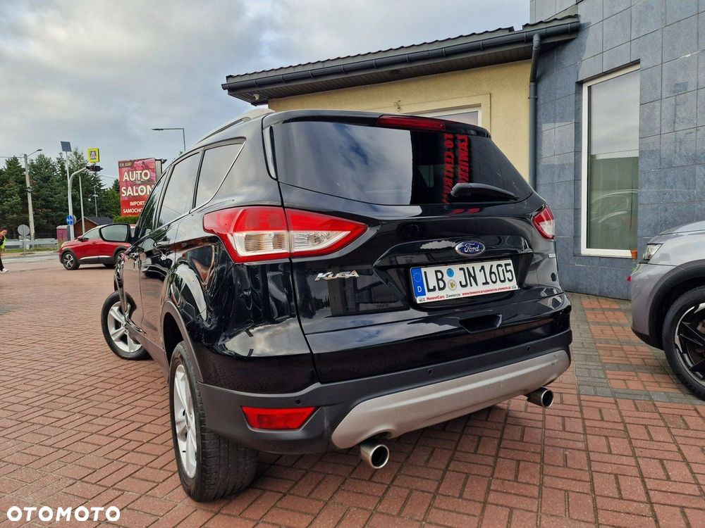 Ford Kuga 1.6 EcoBoost 2x4 Titanium - 9