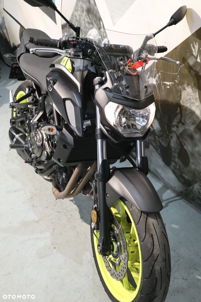 Yamaha MT - 15
