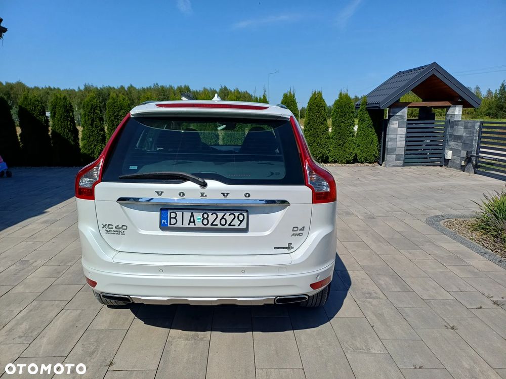 Volvo XC 60 D4 AWD Ocean Race - 4