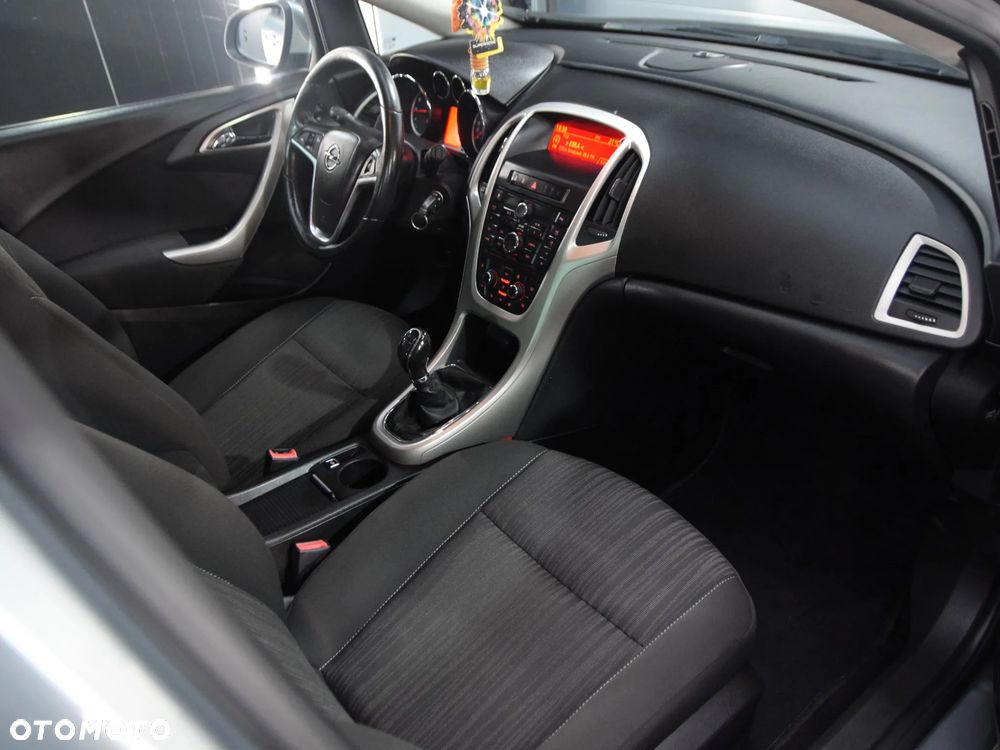 Opel Astra 1.4 Turbo - 6