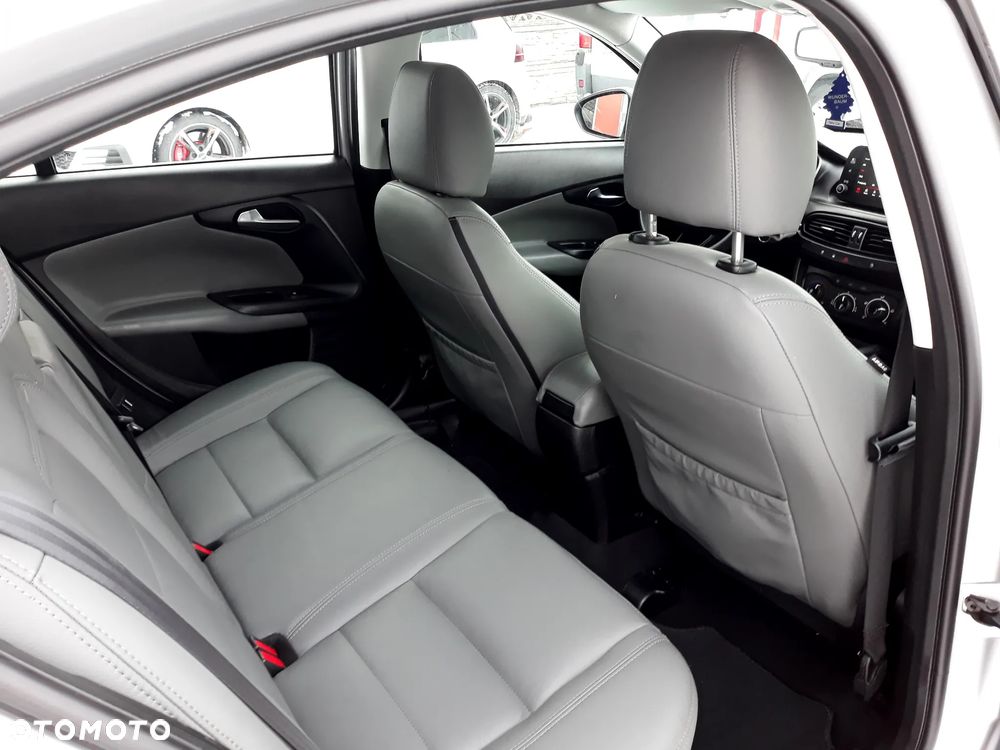 Fiat Tipo 1.6 MultiJet Mirror - 24