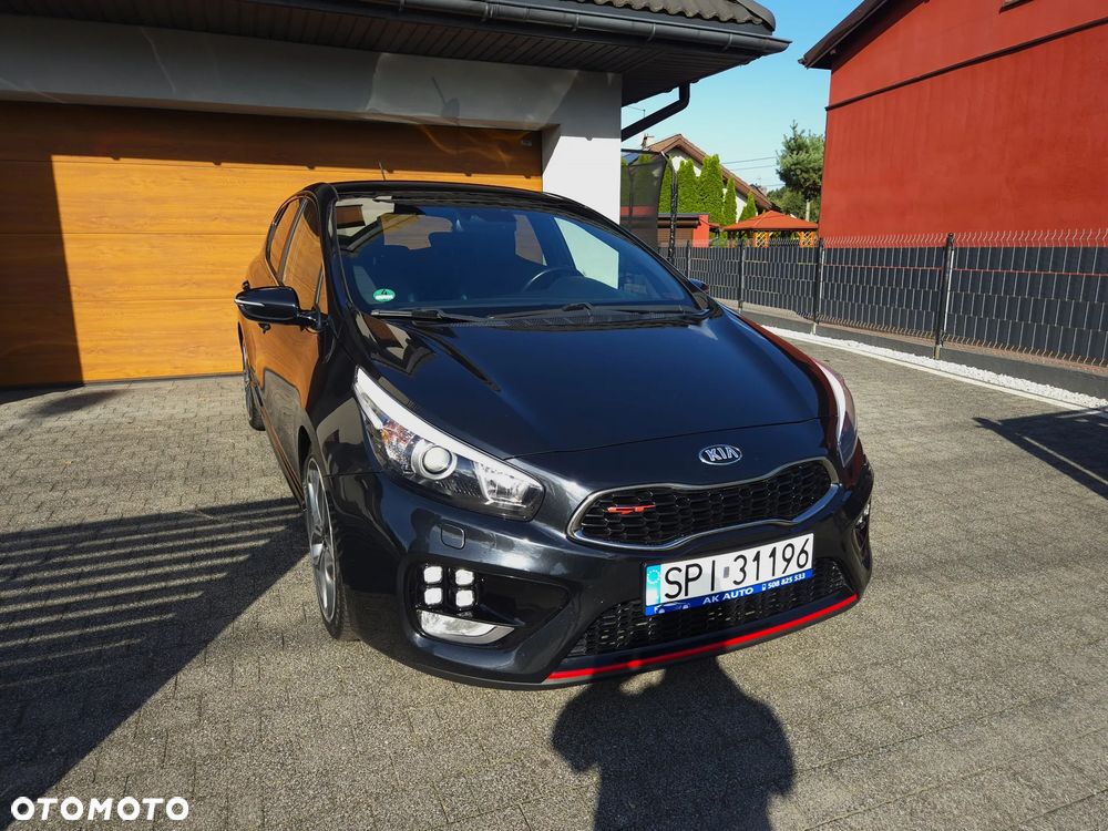 Kia Ceed 1.6 T-GDI GT-Track - 11
