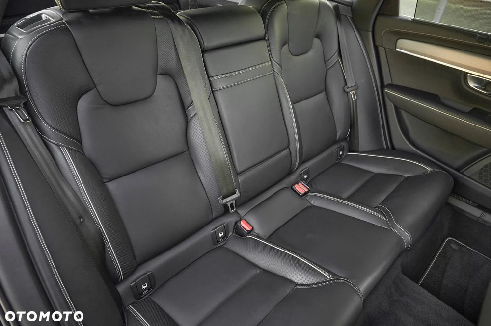 Volvo V90 T4 R-Design - 8