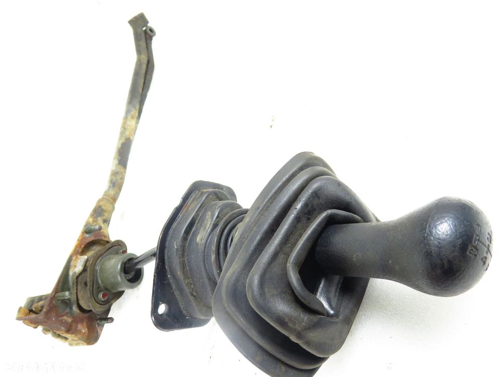 LEWAREK SUZUKI WAGON R+ 1.0 - 6