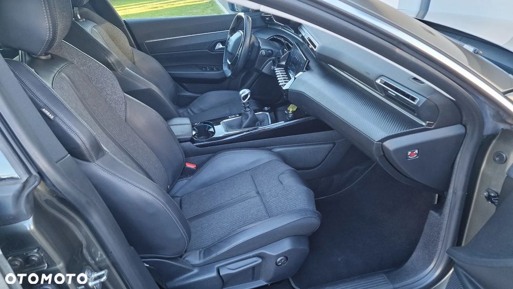 Peugeot 508 BlueHDi 130 Allure - 21