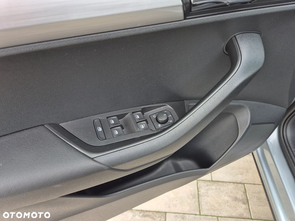 Skoda Karoq 1.5 TSI ACT 4x2 Ambition - 13