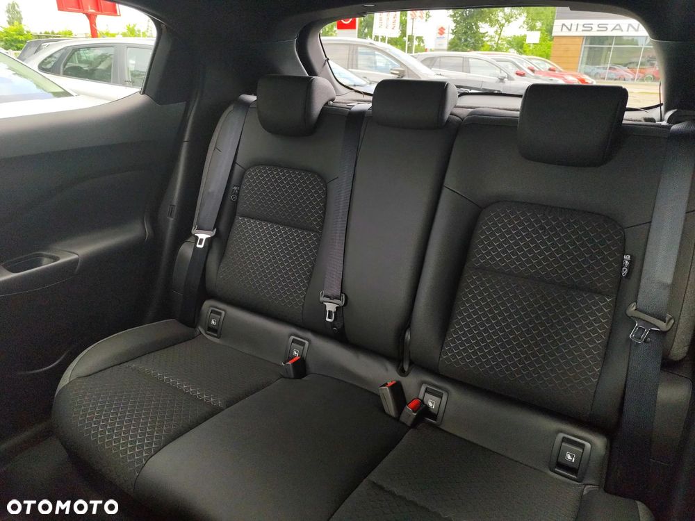 Nissan Juke 1.0 DIG-T N-Connecta DCT - 14