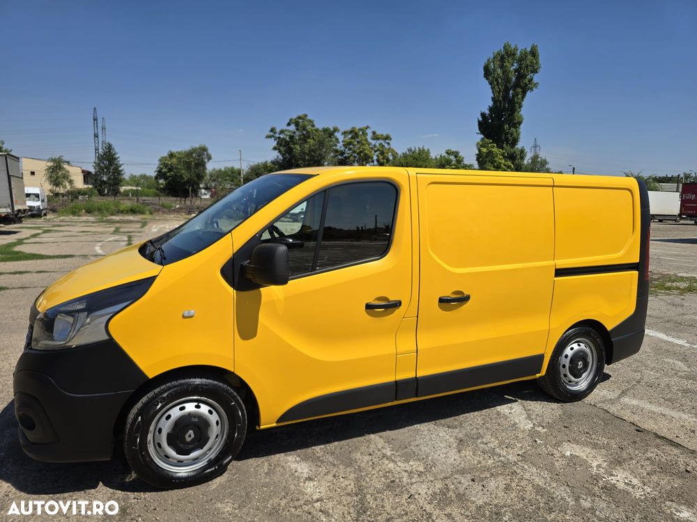 Renault TRAFIC - 6