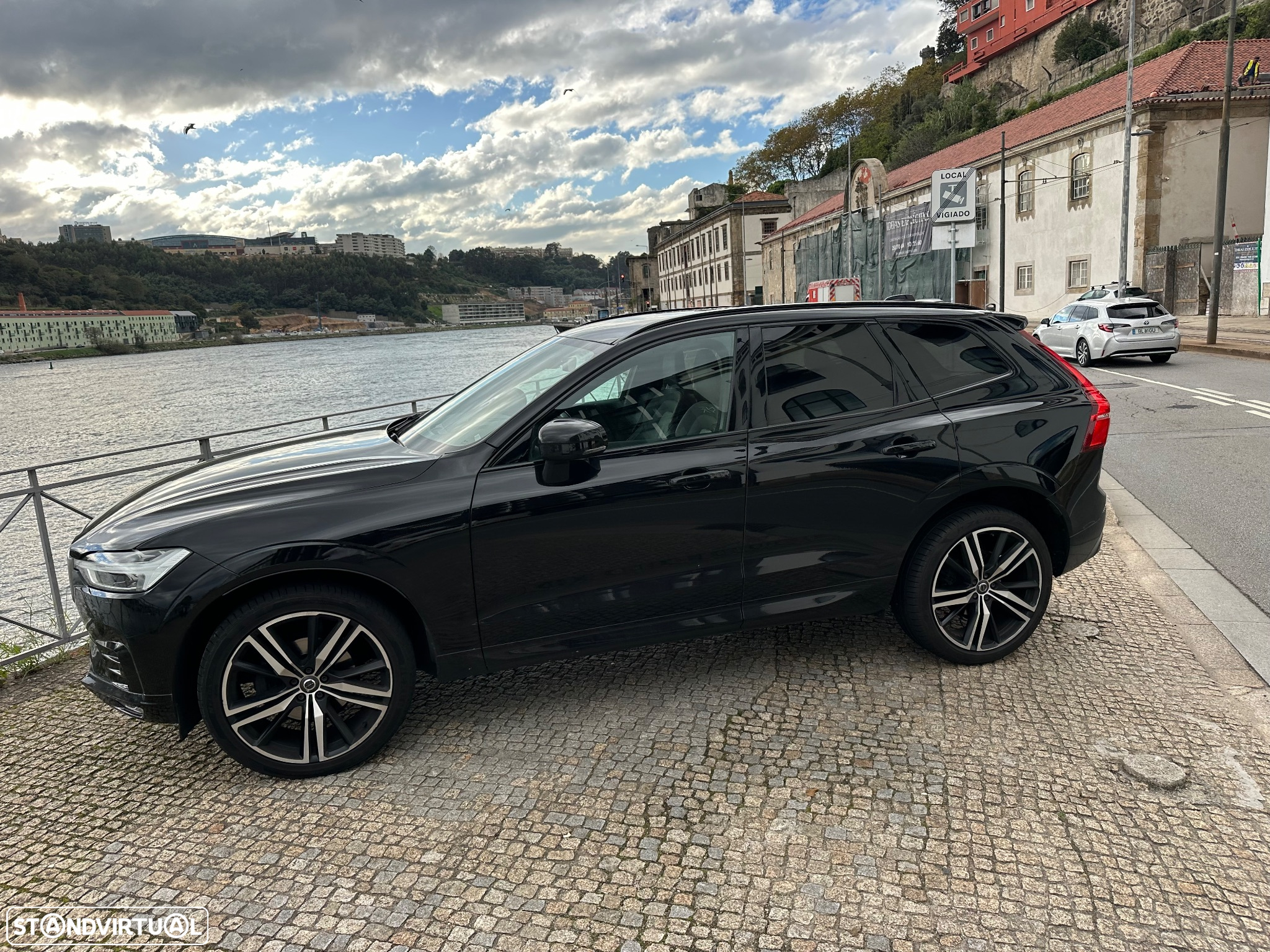 Volvo XC 60 D4 Geartronic RDesign - 2