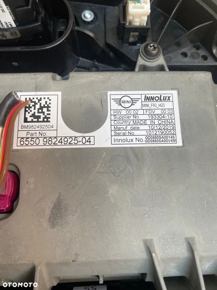 EKRAN MONITOR WYŚWIETLACZ RADIA MINI COOPER COUNTRYMAN F60 9824925 8716071 - 8