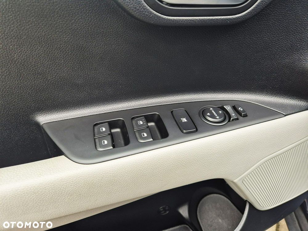 Kia Stonic 1.0 T-GDI L - 23