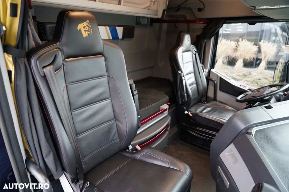 Renault T 520 / EDIȚIE LIMITATĂ - 1894 / AIRBAGURI COMPLETE / RETARDER / CLIMATIZARE PARCARE / PIELE / VERSIUNE FOARTE BOGATĂ - 33
