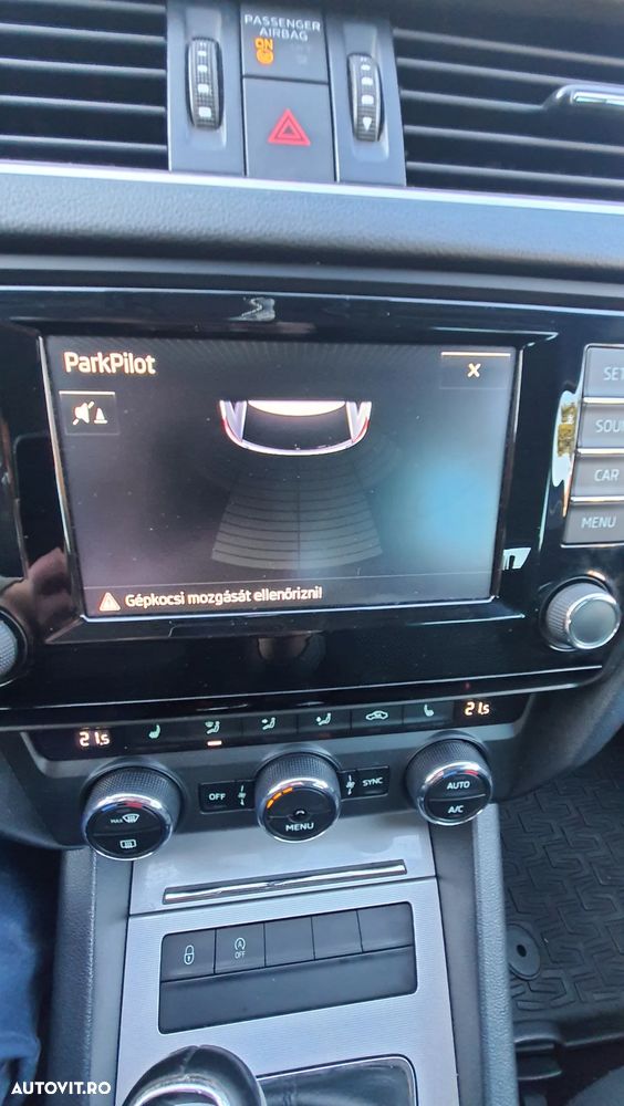 Skoda Octavia 1.6 TDI (Green tec) Style - 13