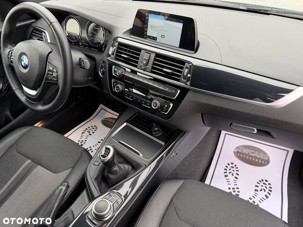 BMW Seria 1 118i - 17