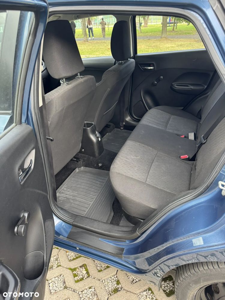Suzuki Baleno - 10