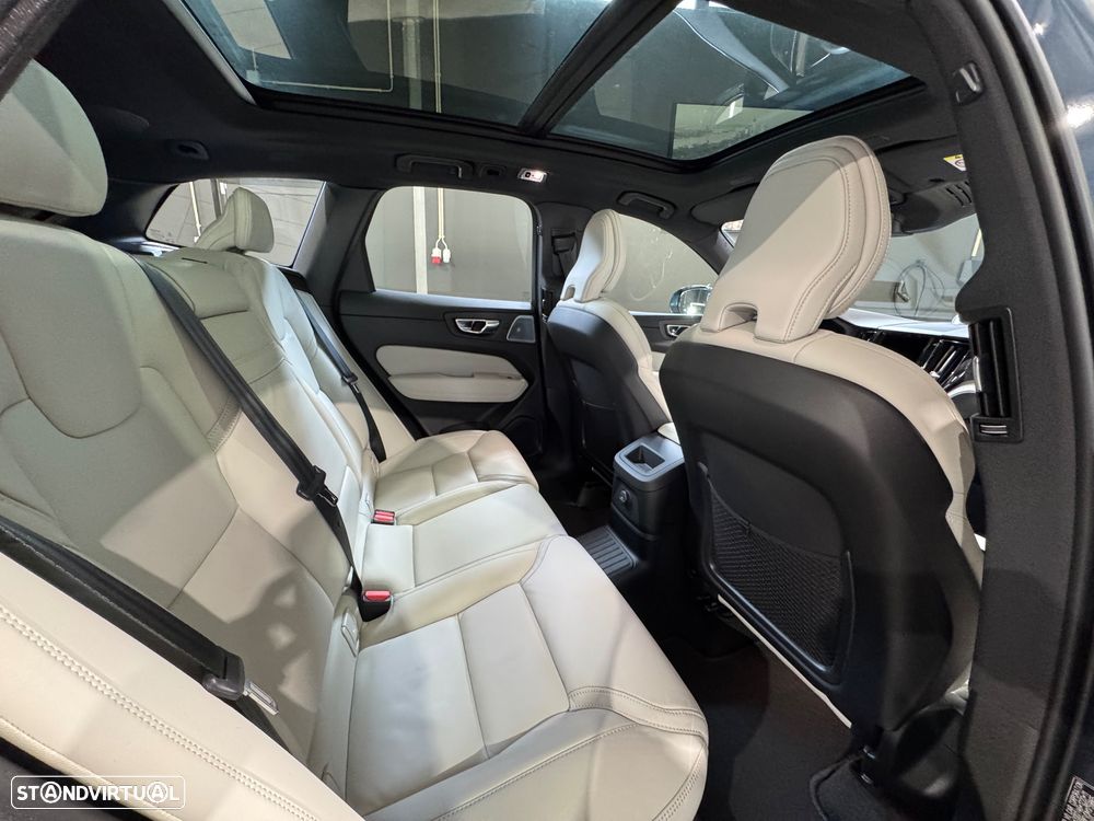 Volvo XC 60 2.0 T6 PHEV Inscription AWD - 37