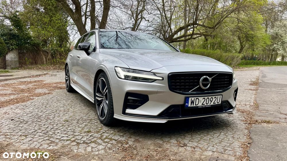 Volvo V60 B3 B R-Design - 8