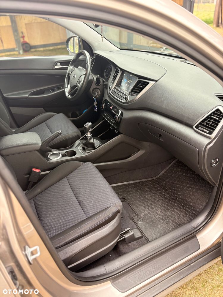 Hyundai Tucson 1.6 GDi 2WD Advantage - 10