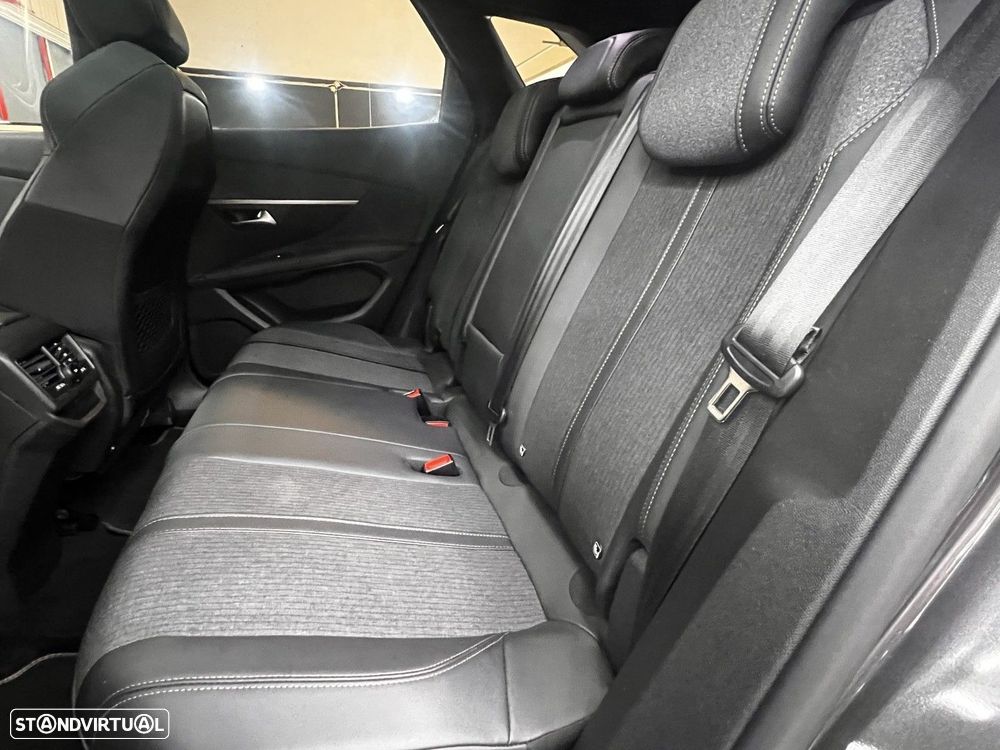 Peugeot 3008 1.5 BlueHDi GT Line - 30