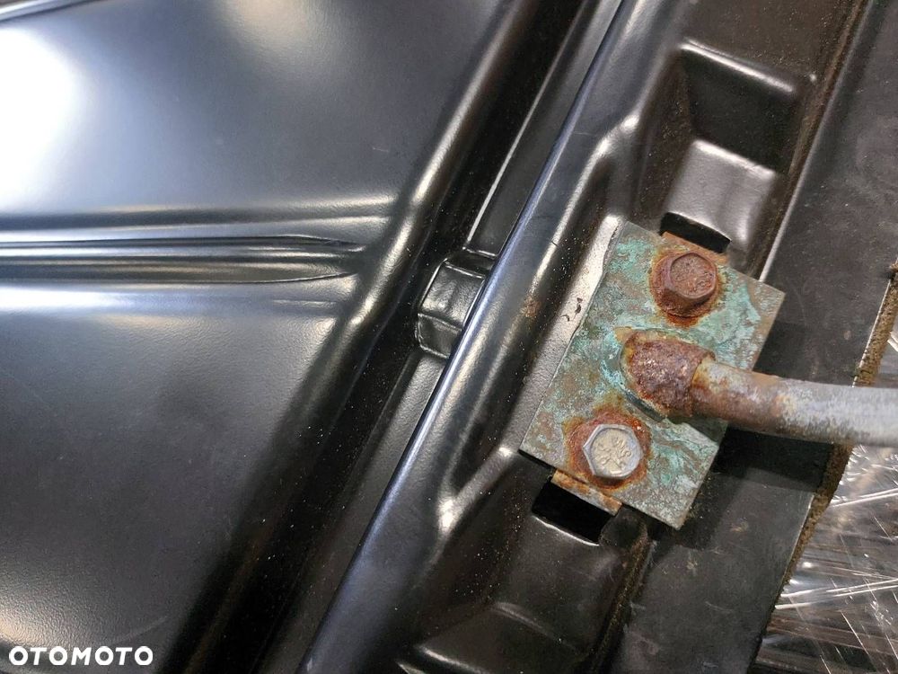 SZYBERDACH MERCEDES-BENZ W201 190 1248210047 - 9