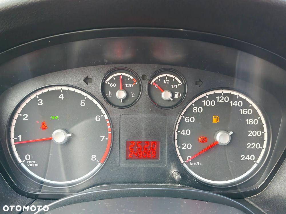 Ford Focus 1.4 16V Concept - 23