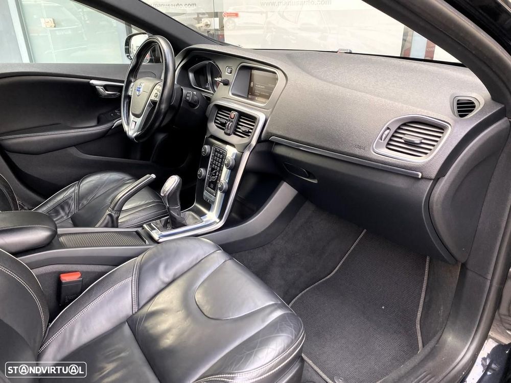 Volvo V40 1.6 D2 R-Design - 10