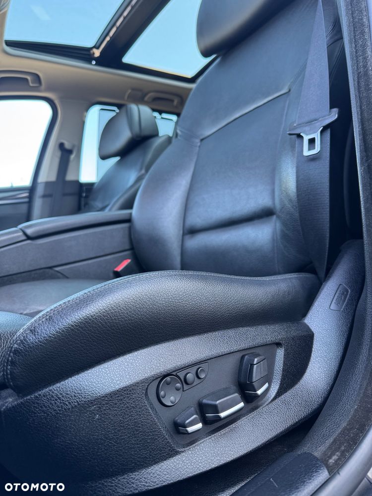 BMW Seria 5 530d xDrive - 10