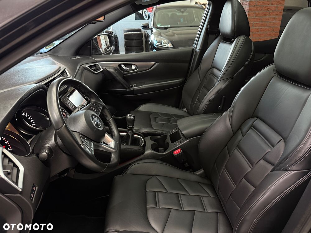 Nissan Qashqai 1.6 DIG-T 360 - 17