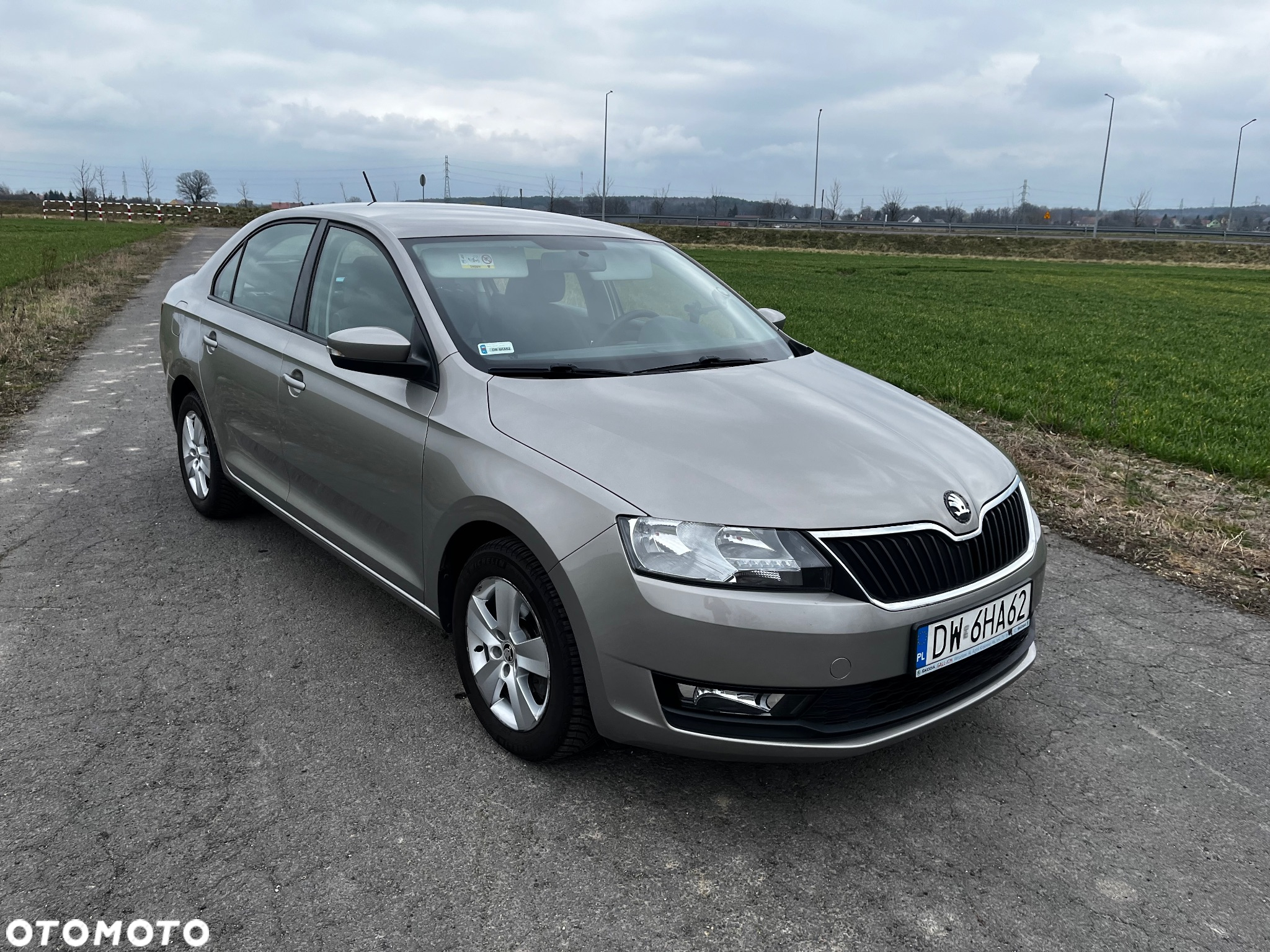 Skoda RAPID 1.0 TSI Ambition - 2