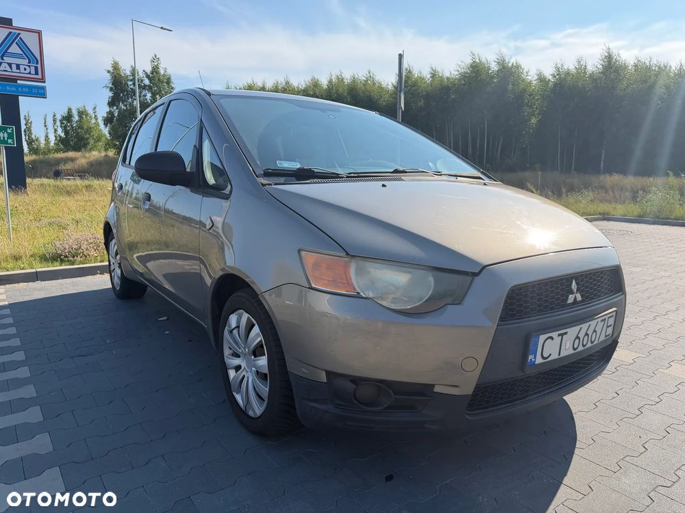 Mitsubishi Colt 1.3 Invite - 4