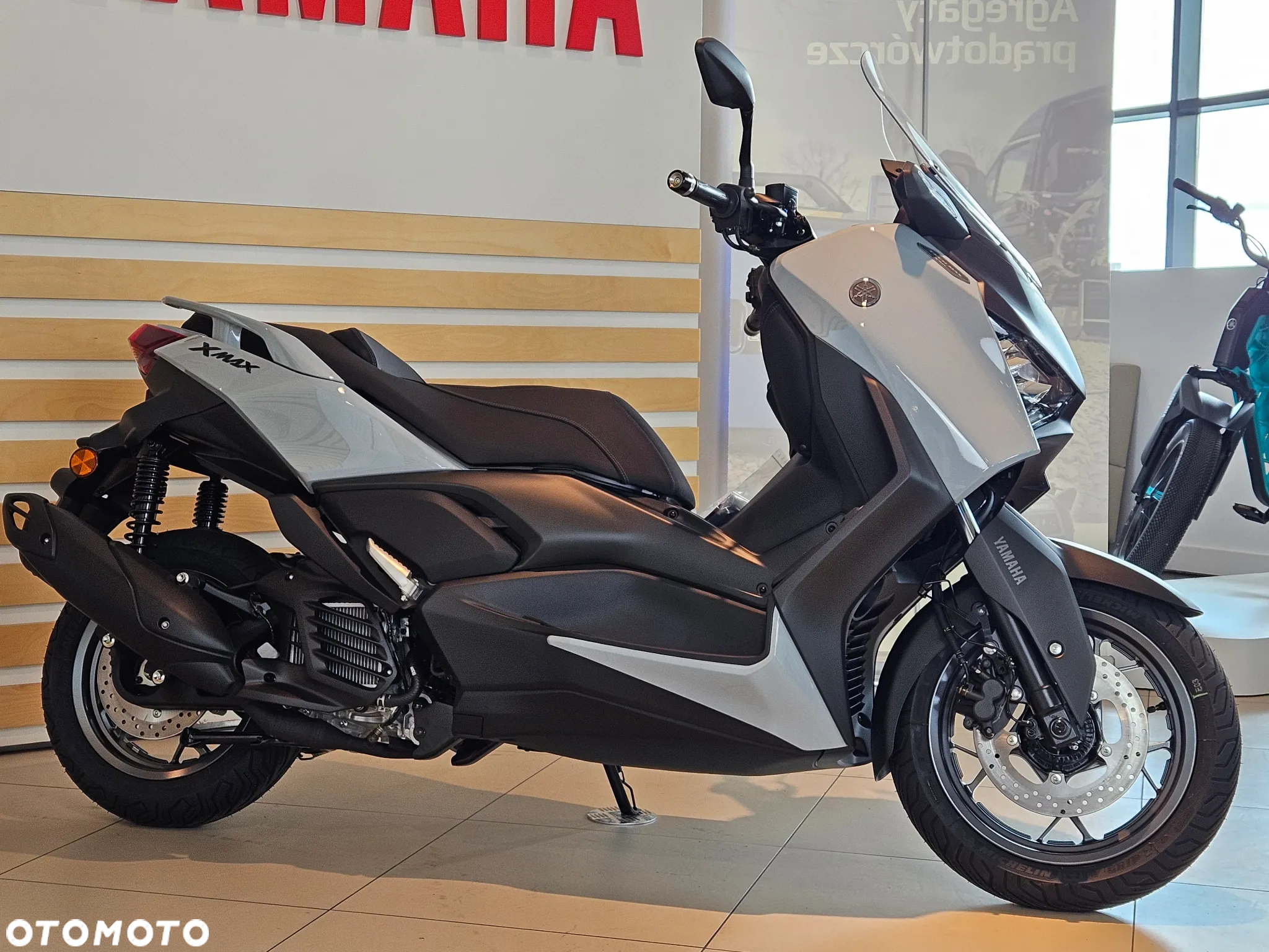 Yamaha X-max - 5