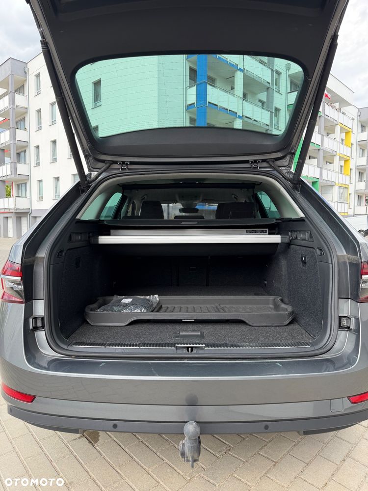 Skoda Superb 1.5 TSI DSG Style - 5