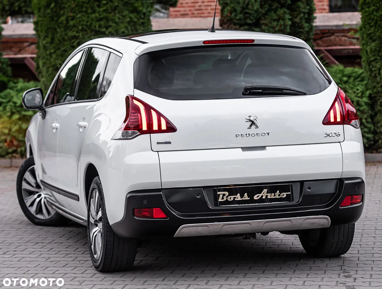 Peugeot 3008 1.6 BlueHDi Allure S&S - 8