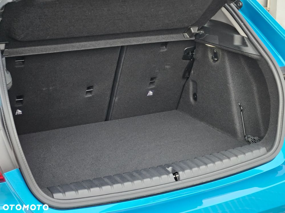 BMW Seria 1 118i Advantage - 21